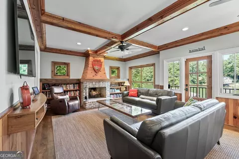 Living - 170 Tater Hill Rd, Jackson, GA 30233 photo 2 of 3