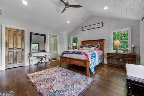 Bedroom - 170 Tater Hill Rd, Jackson, GA 30233 photo 4 of 11