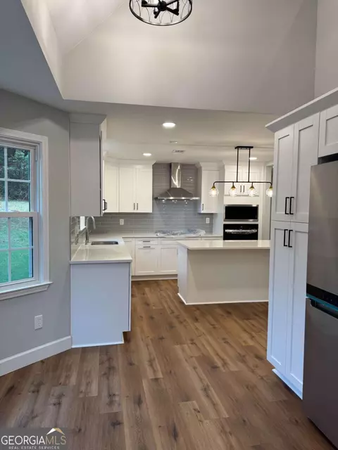 2520 Shiloh Ct, Kennesaw, GA 30152