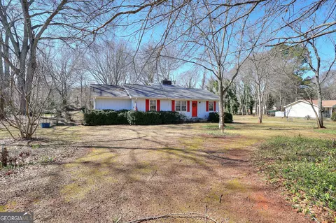60 Parkway Dr NW, Monroe, GA 30656