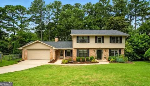 2416 Norwich Ln, Tucker, GA 30084