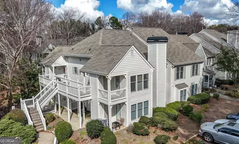 909 Hollyfax Cir NE, Atlanta, GA 30328