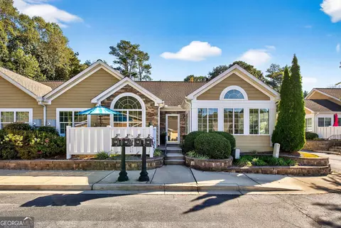 140 Butterton Ct, Fayetteville, GA 30214