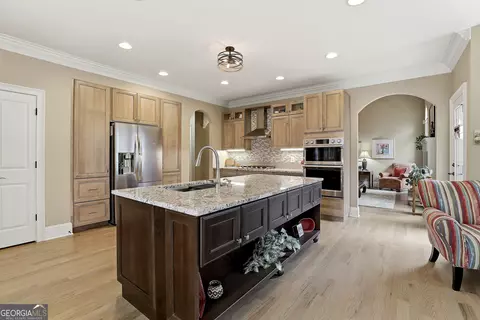 Kitchen - 235 Ashmere Ct, Tyrone, GA 30290 photo 3 of 8