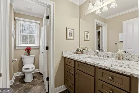 Bath - 235 Ashmere Ct, Tyrone, GA 30290 photo 7 of 8