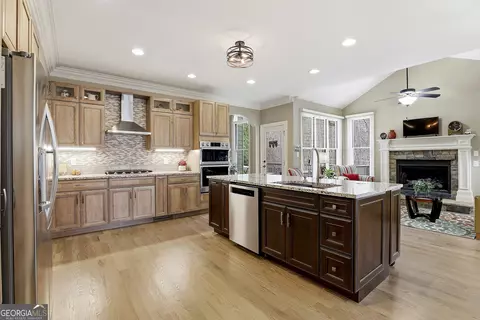 Kitchen - 235 Ashmere Ct, Tyrone, GA 30290 photo 5 of 8