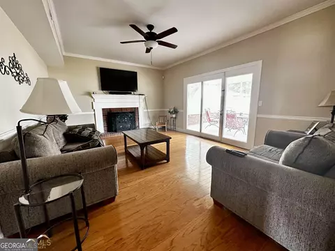 Living - 100 Cheek Dr, Dublin, GA 31021 photo 1 of 4