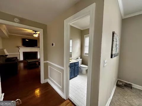 Entry Way - 100 Cheek Dr, Dublin, GA 31021 photo 1 of 7