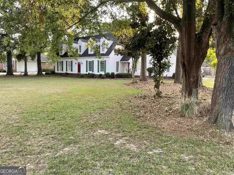 Exterior - 100 Cheek Dr, Dublin, GA 31021 photo 2 of 8