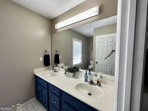 Bath - 100 Cheek Dr, Dublin, GA 31021 photo 1 of 2
