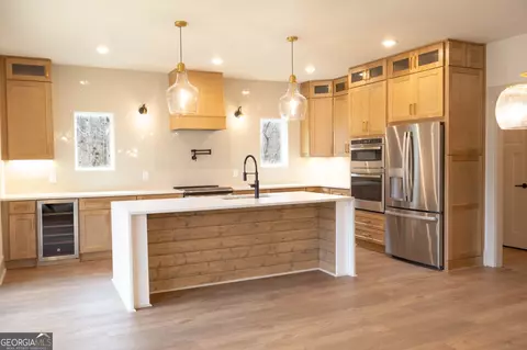 Kitchen - 154 Planters Crk, Baldwin, GA 30511 photo 1 of 6