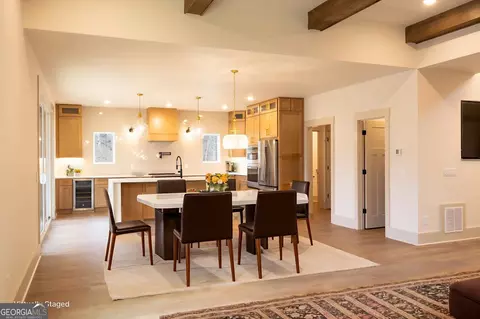 Dining - 154 Planters Crk, Baldwin, GA 30511 photo 1 of 1