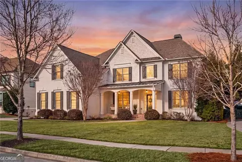 6672 Trail Side Dr, Flowery Branch, GA 30542