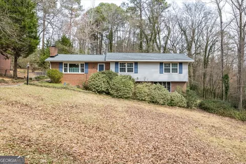 3015 Clairmont Ave, Macon, GA 31204