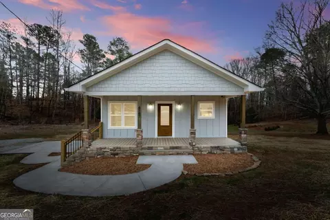 4147 Perry Dr, Gainesville, GA 30506