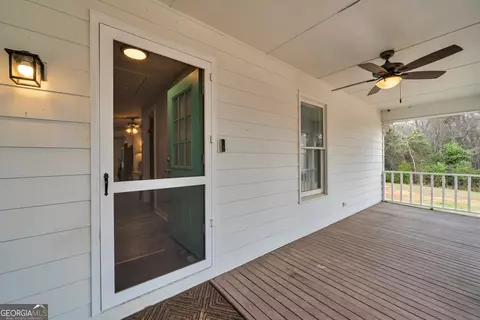 Exterior - 418 Flintside Dr, Cobb, GA 31735 photo 3 of 11