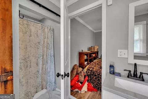 Bath - 418 Flintside Dr, Cobb, GA 31735 photo 2 of 3