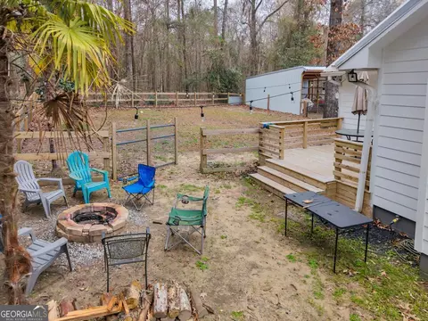 Exterior - 418 Flintside Dr, Cobb, GA 31735 photo 5 of 11
