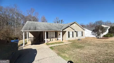 427 Shenandoah Ct, Winder, GA 30680