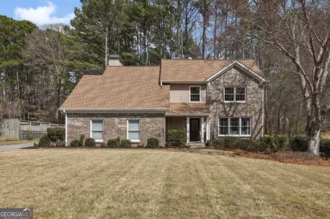 2388 Radbury Ln, Snellville, GA 30078