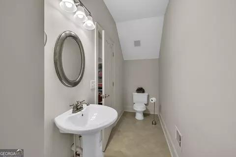 Bath - 1421 Jack Malcom Rd, Madison, GA 30650 photo 1 of 3