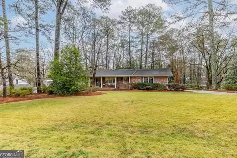 2220 Cumberland Dr SE, Smyrna, GA 30080