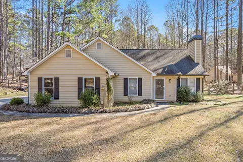 11 Seven Pines Dr, Newnan, GA 30265
