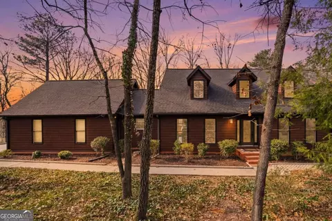 3756 Ridge Rd SE, Smyrna, GA 30080