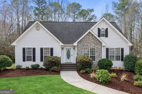 7235 Walnut Mill Lndg, Cumming, GA 30040
