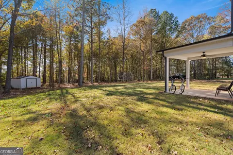 Exterior - 656 E Lake Rd, Mcdonough, GA 30252 photo 7 of 7