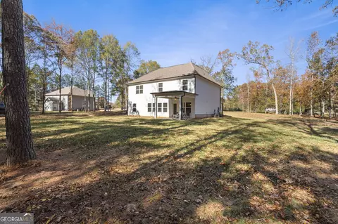 Exterior - 656 E Lake Rd, Mcdonough, GA 30252 photo 4 of 7