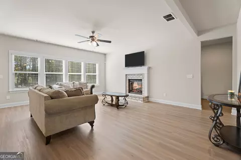Living - 656 E Lake Rd, Mcdonough, GA 30252 photo 1 of 3