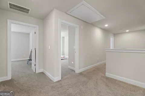 Entry Way - 656 E Lake Rd, Mcdonough, GA 30252 photo 7 of 9