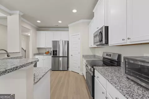 Kitchen - 656 E Lake Rd, Mcdonough, GA 30252 photo 1 of 5