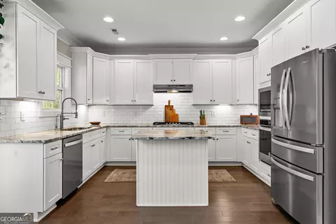 Kitchen - 108 Morgan Mill Rd, Brooks, GA 30205 photo 4 of 4
