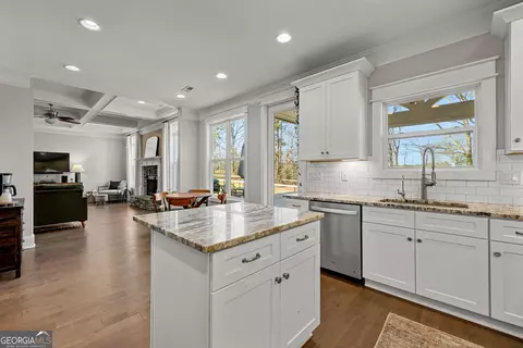 Kitchen - 108 Morgan Mill Rd, Brooks, GA 30205 photo 3 of 4