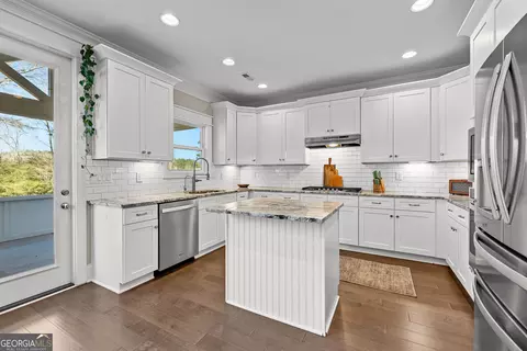 Kitchen - 108 Morgan Mill Rd, Brooks, GA 30205 photo 1 of 4