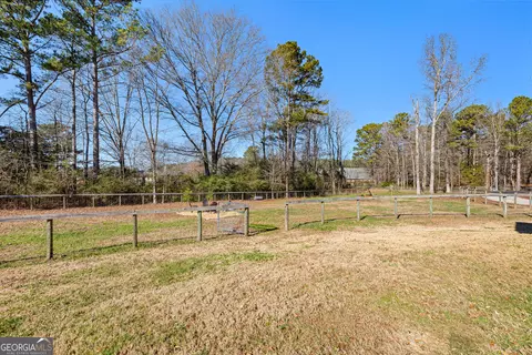 Exterior - 108 Morgan Mill Rd, Brooks, GA 30205 photo 13 of 17