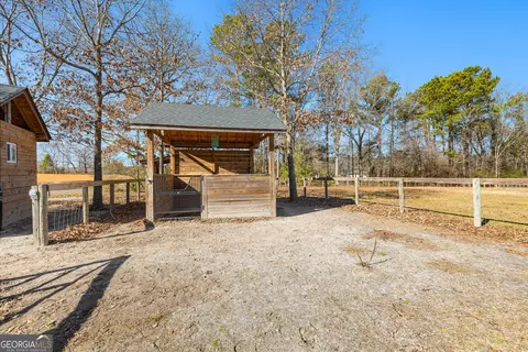 Exterior - 108 Morgan Mill Rd, Brooks, GA 30205 photo 9 of 17