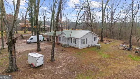 6531 Reinhardt College Pkwy, Waleska, GA 30183