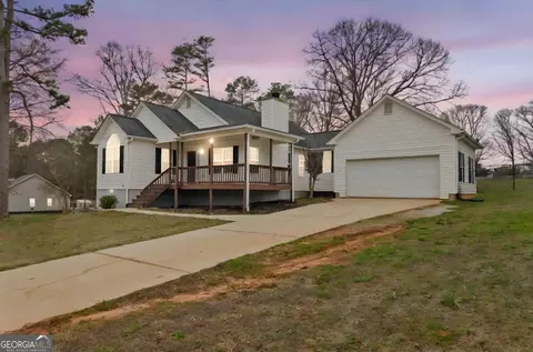 Exterior - 132 Millstone Dr, Commerce, GA 30530 photo 3 of 6