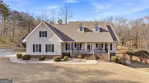 Exterior - 1046 Chase Rd, Cornelia, GA 30531 photo 7 of 17