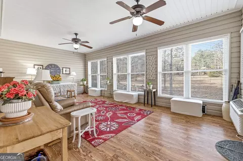 Exterior - 1046 Chase Rd, Cornelia, GA 30531 photo 3 of 17