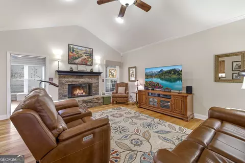 Living - 1046 Chase Rd, Cornelia, GA 30531 photo 1 of 5