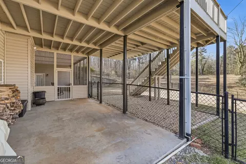 Exterior - 1046 Chase Rd, Cornelia, GA 30531 photo 6 of 17