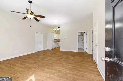 Living - 1046 Chase Rd, Cornelia, GA 30531 photo 3 of 5