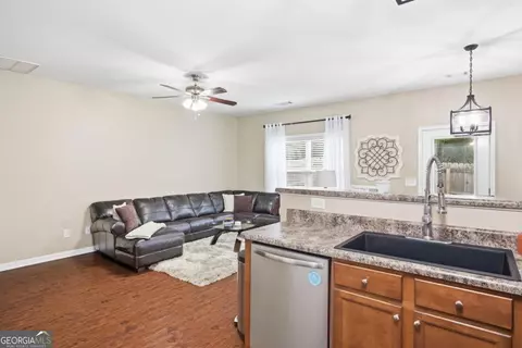 536 Oakside Pl, Acworth, GA 30102 photo 6