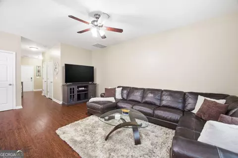 536 Oakside Pl, Acworth, GA 30102 photo 4