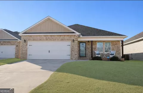 145 Northsky Dr, Warner Robins, GA 31093