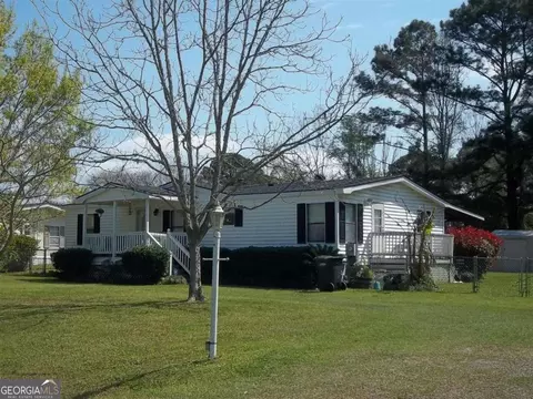 136 Burton Rd, Savannah, GA 31405